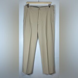Izod Men's Flat Front Khaki Chino Golf Pants. Size 33/32.